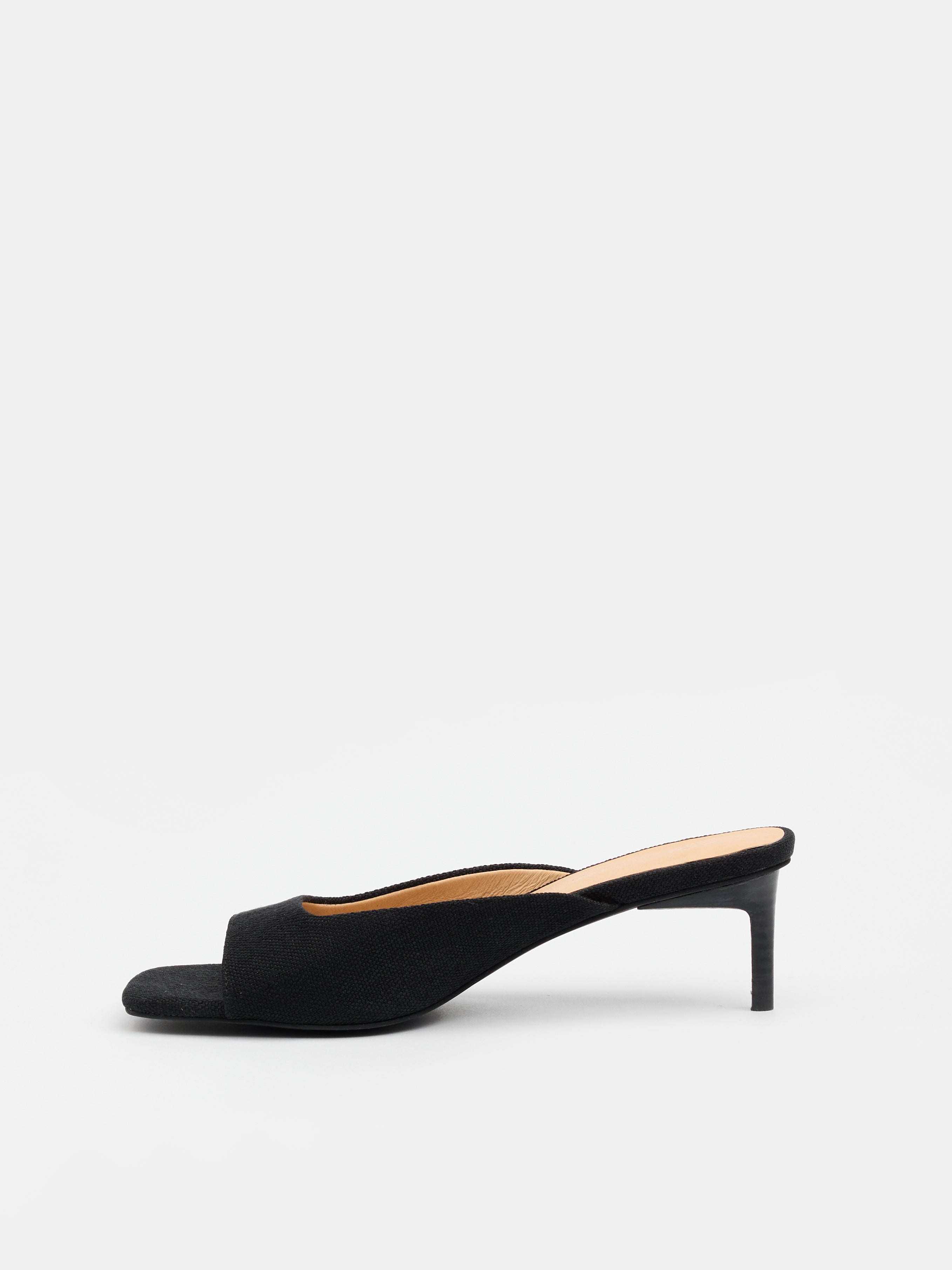 Tutu Mule – Black Canvas Heel