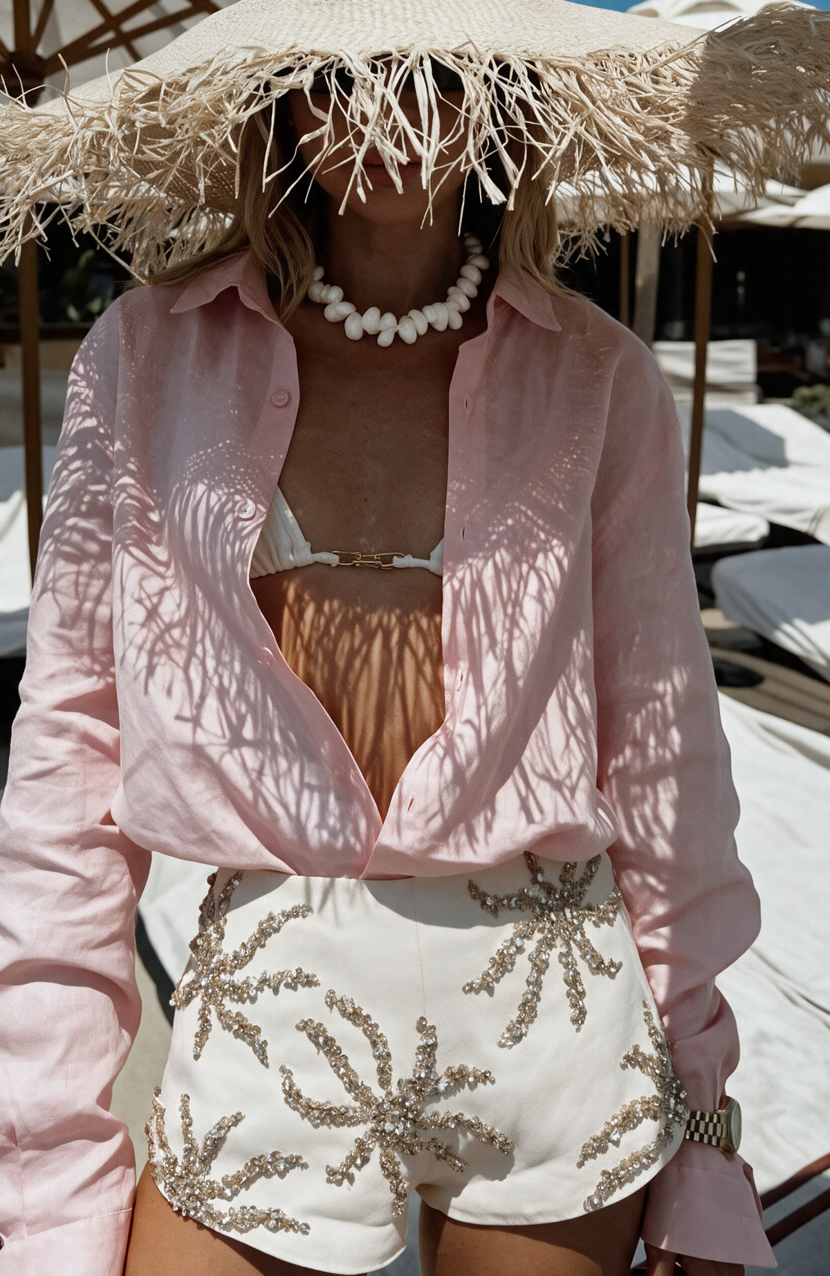 Lala Necklace White Shell