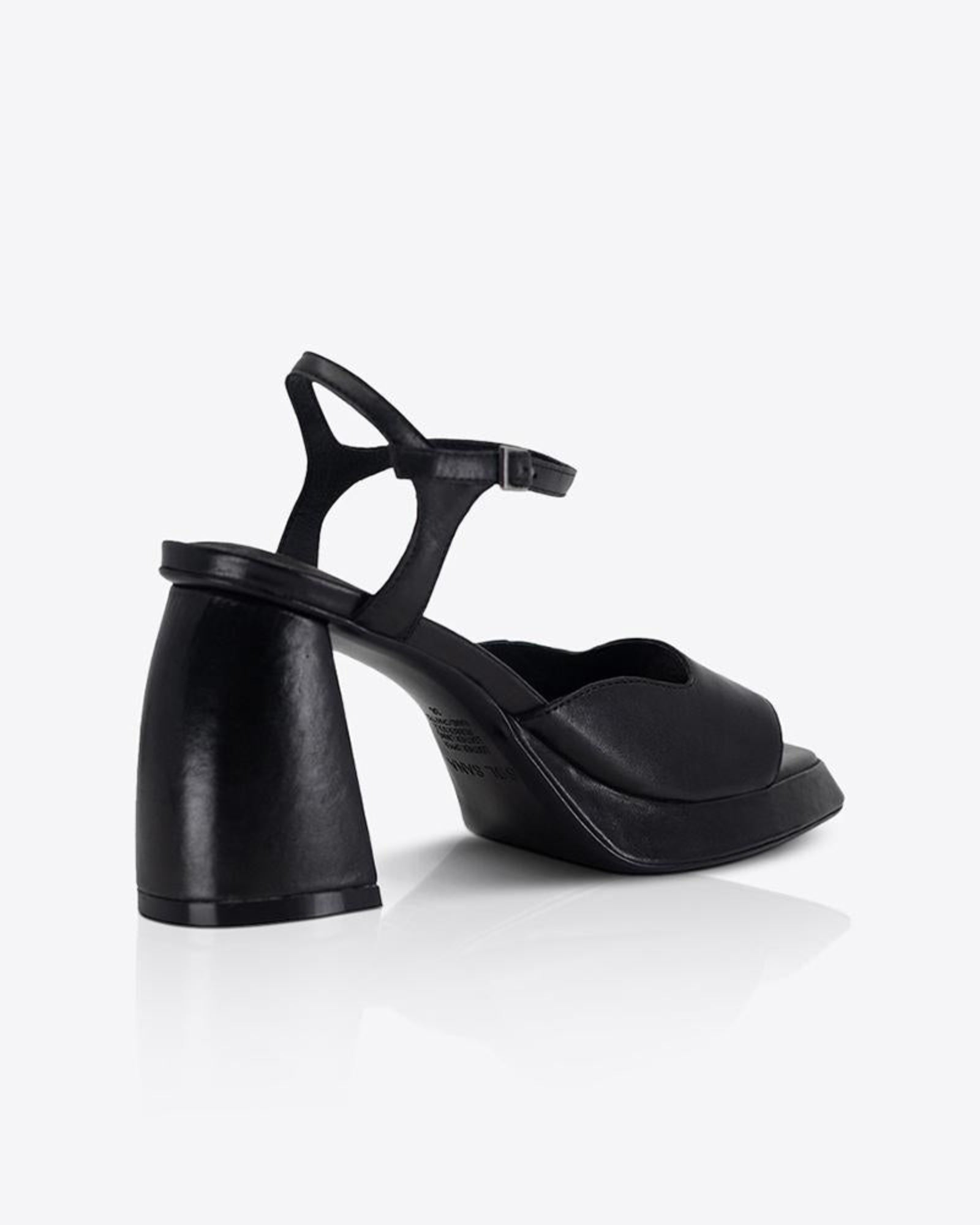 Eva Heel Black