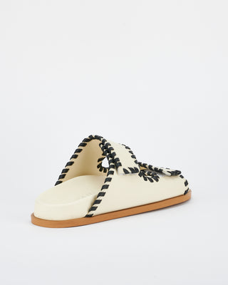 Fontelina Footbed Off White / Black Trim