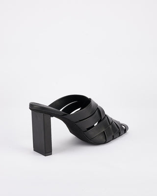 Josiah Heel Black